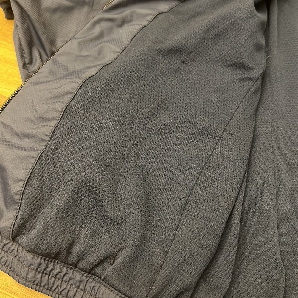 Adidas Essentials Wind Jacket - image 8